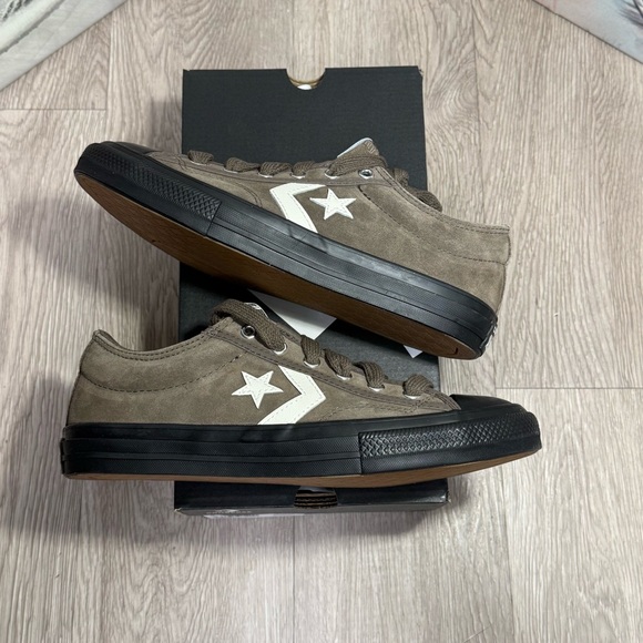 New Converse Star Player 76 Suede Low GS 'ENGINE SMOKE' Brown Black Size 5M/6.5W - Picture 5 of 12